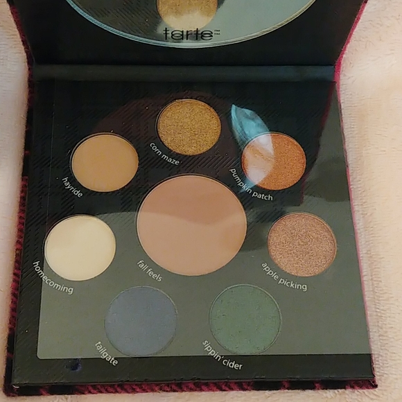 💝FIRM! NWT TARTE FALL FEELS EYESHADOW PALETTE LIMITED EDITION - Picture 7 of 10